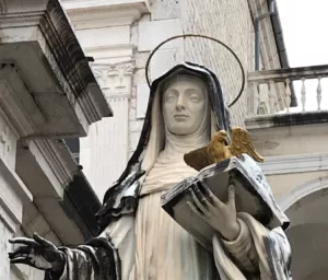 Sisters of Carmel: St. Scholastica Statue